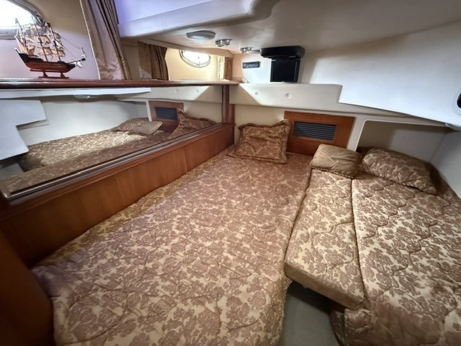 2005 Carver 46 Voyager - Photo 61