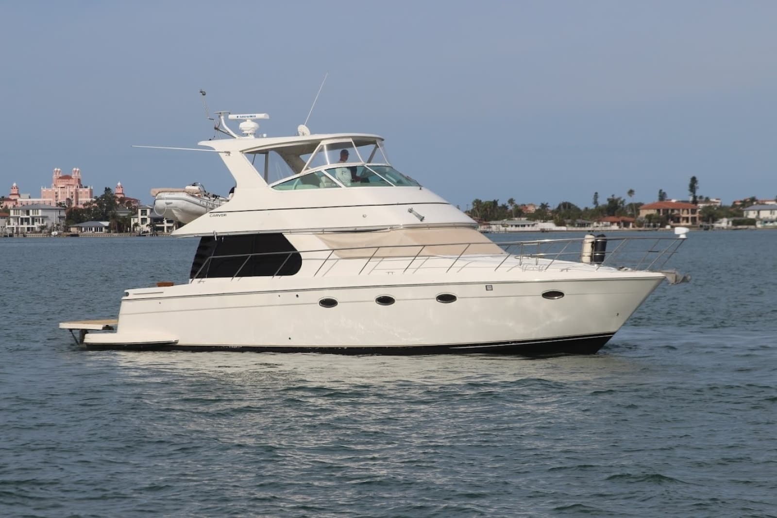 2005 Carver 46 Voyager - Photo 1