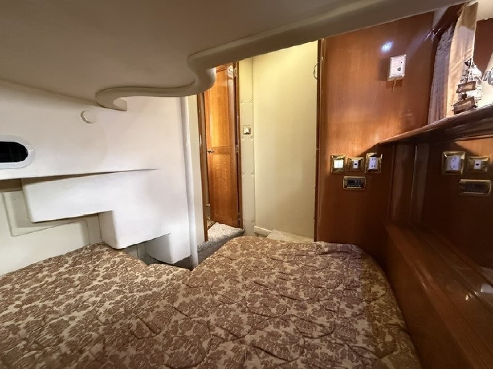 2005 Carver 46 Voyager - Photo 60