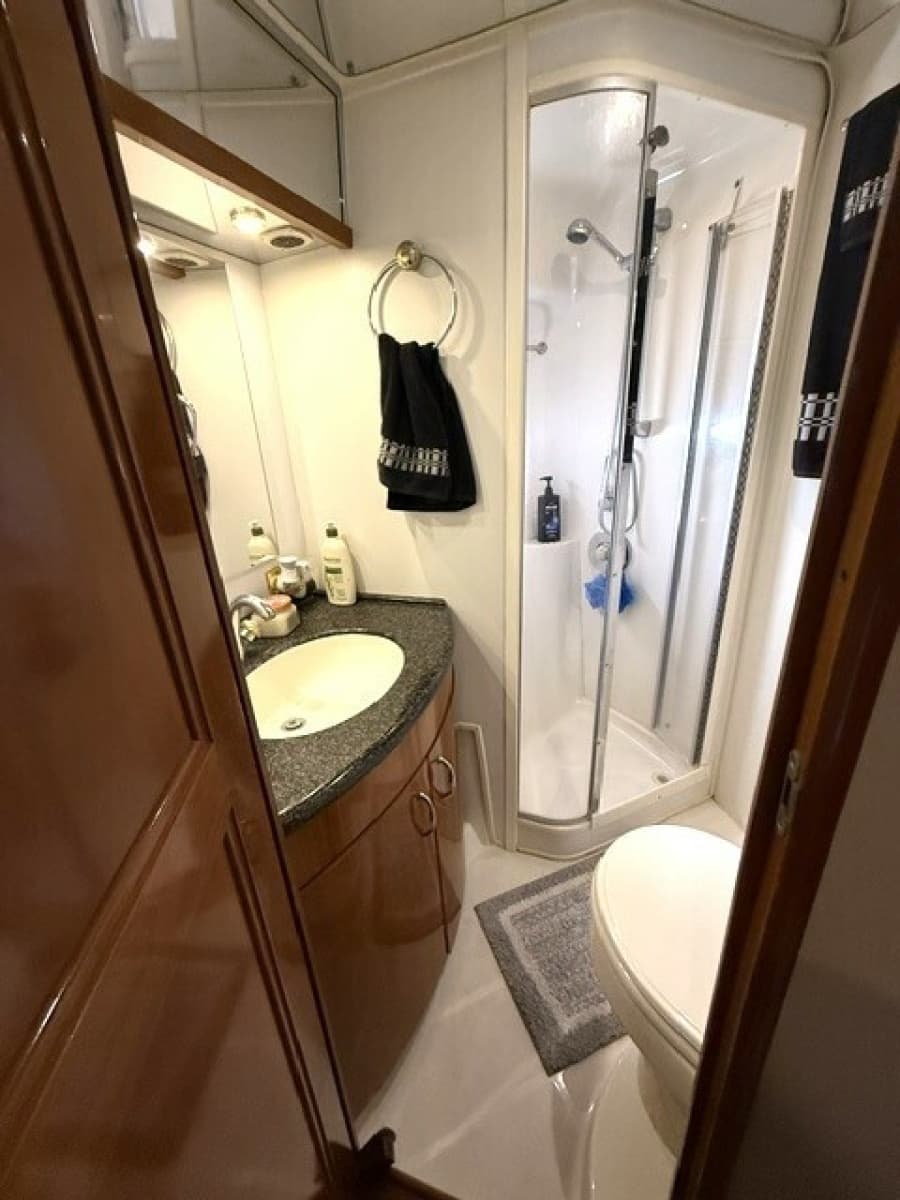 2005 Carver 46 Voyager - Photo 74