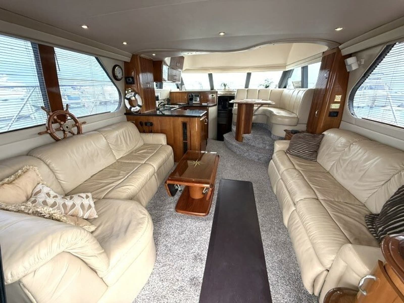 2005 Carver 46 Voyager - Photo 37