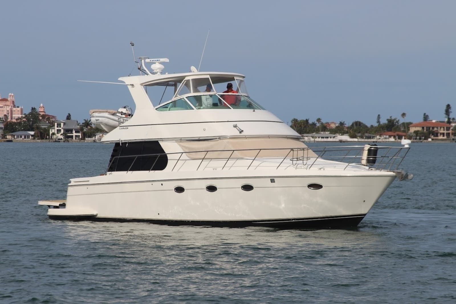 2005 Carver 46 Voyager - Photo 2