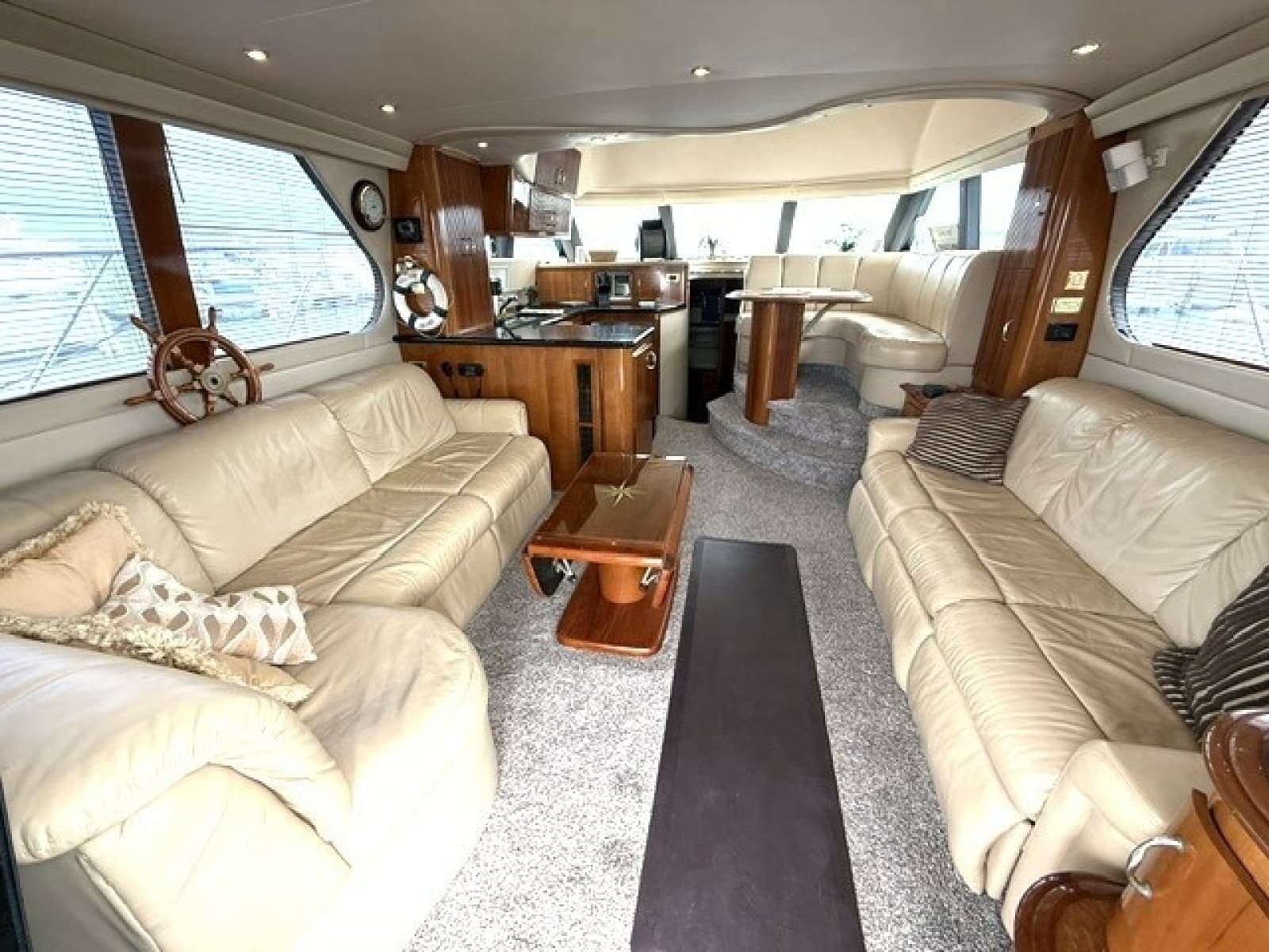2005 Carver 46 Voyager - Photo 34
