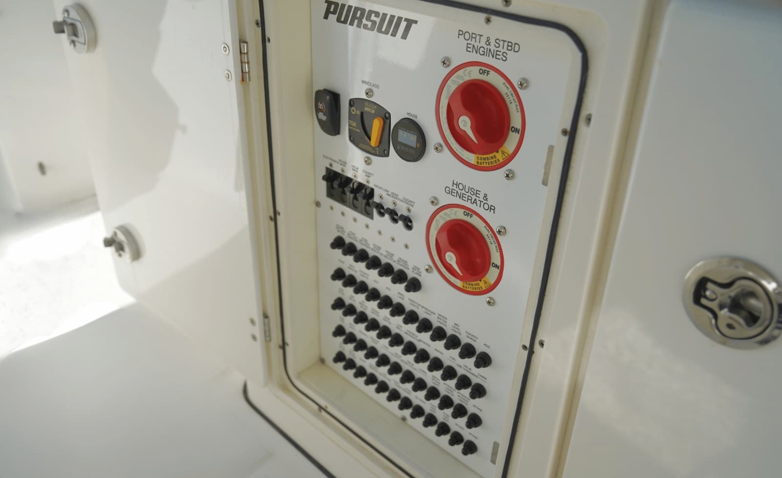 2020 Pursuit S328 - Photo 52