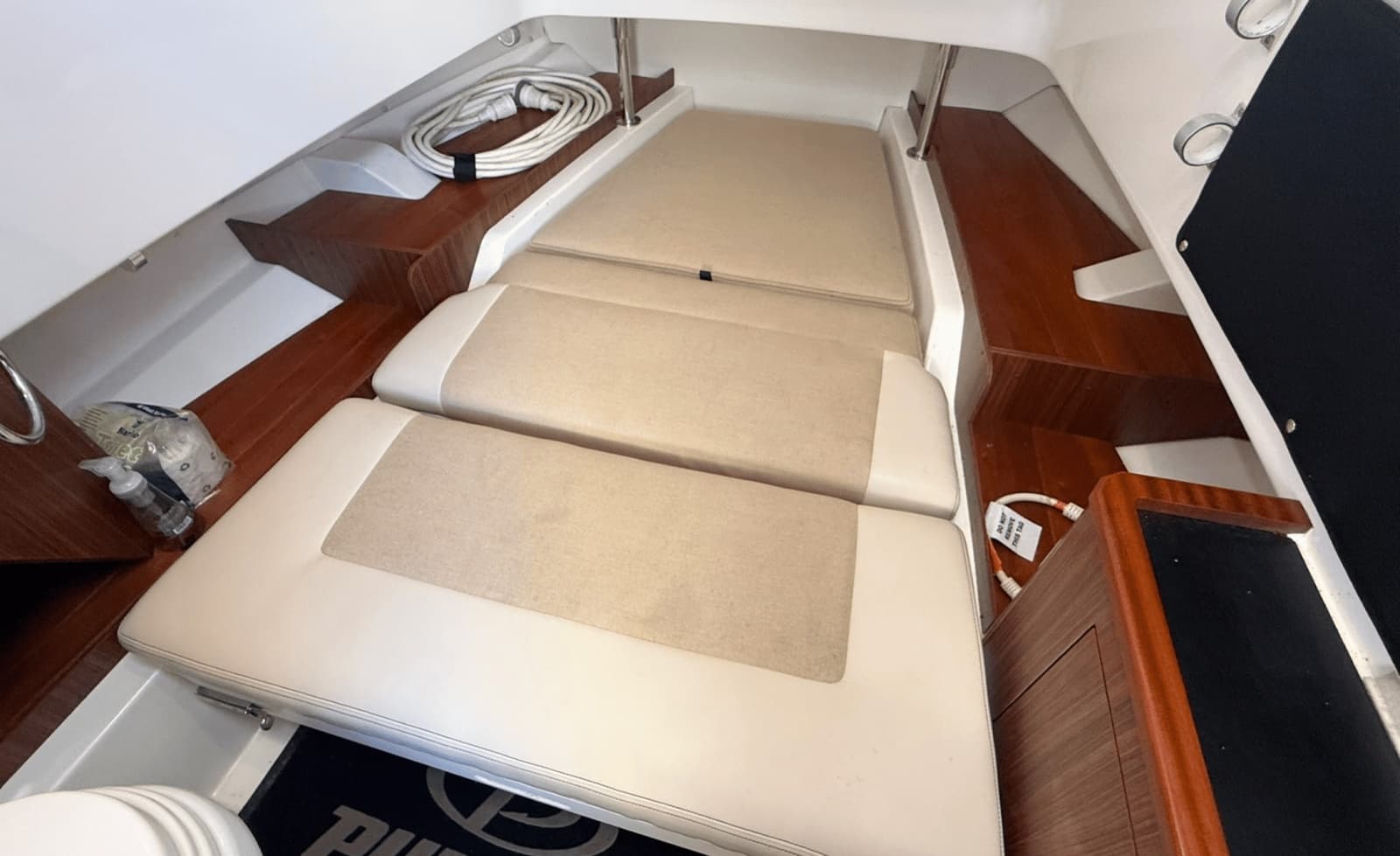 2020 Pursuit S328 - Photo 45