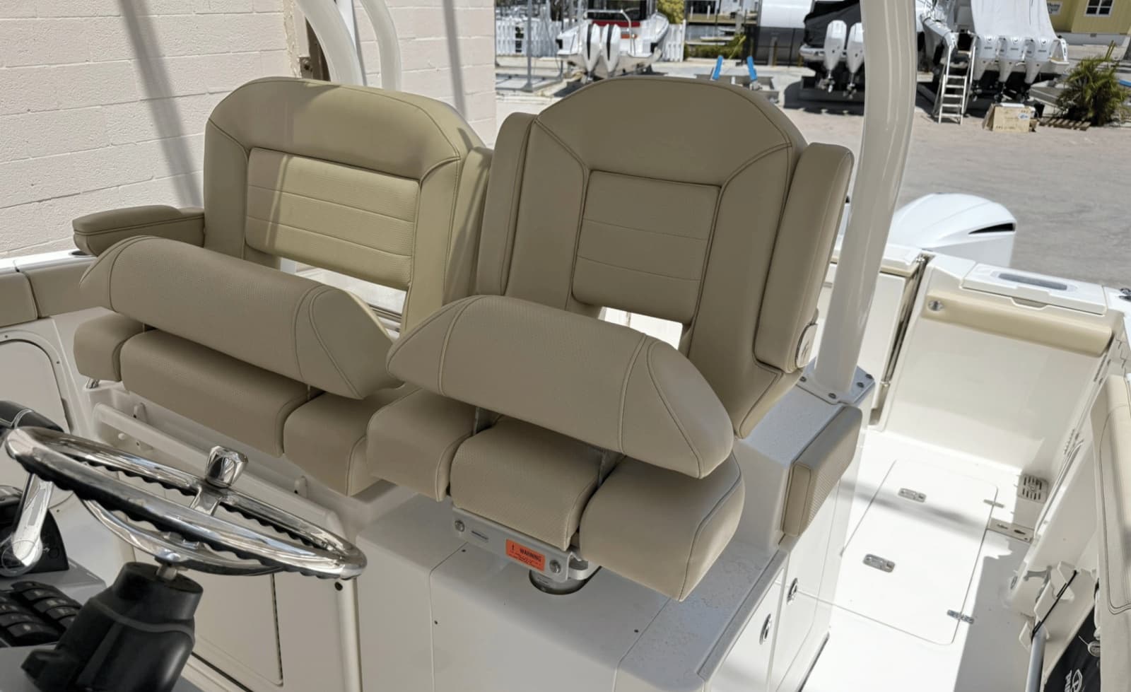 2020 Pursuit S328 - Photo 15