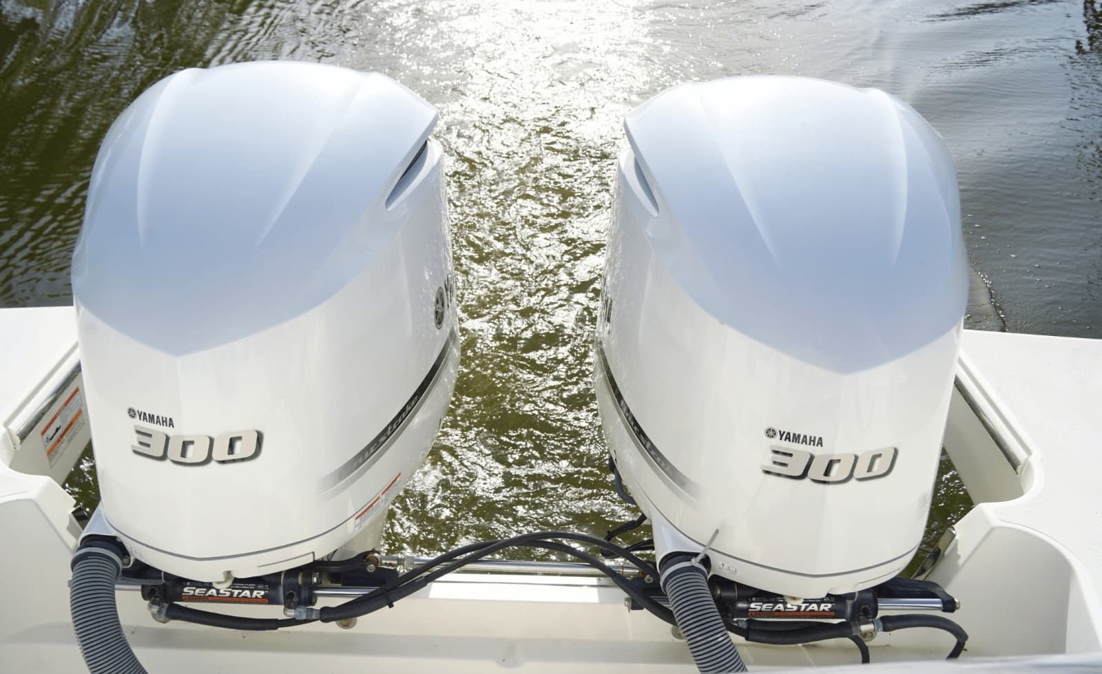 2020 Pursuit S328 - Photo 10
