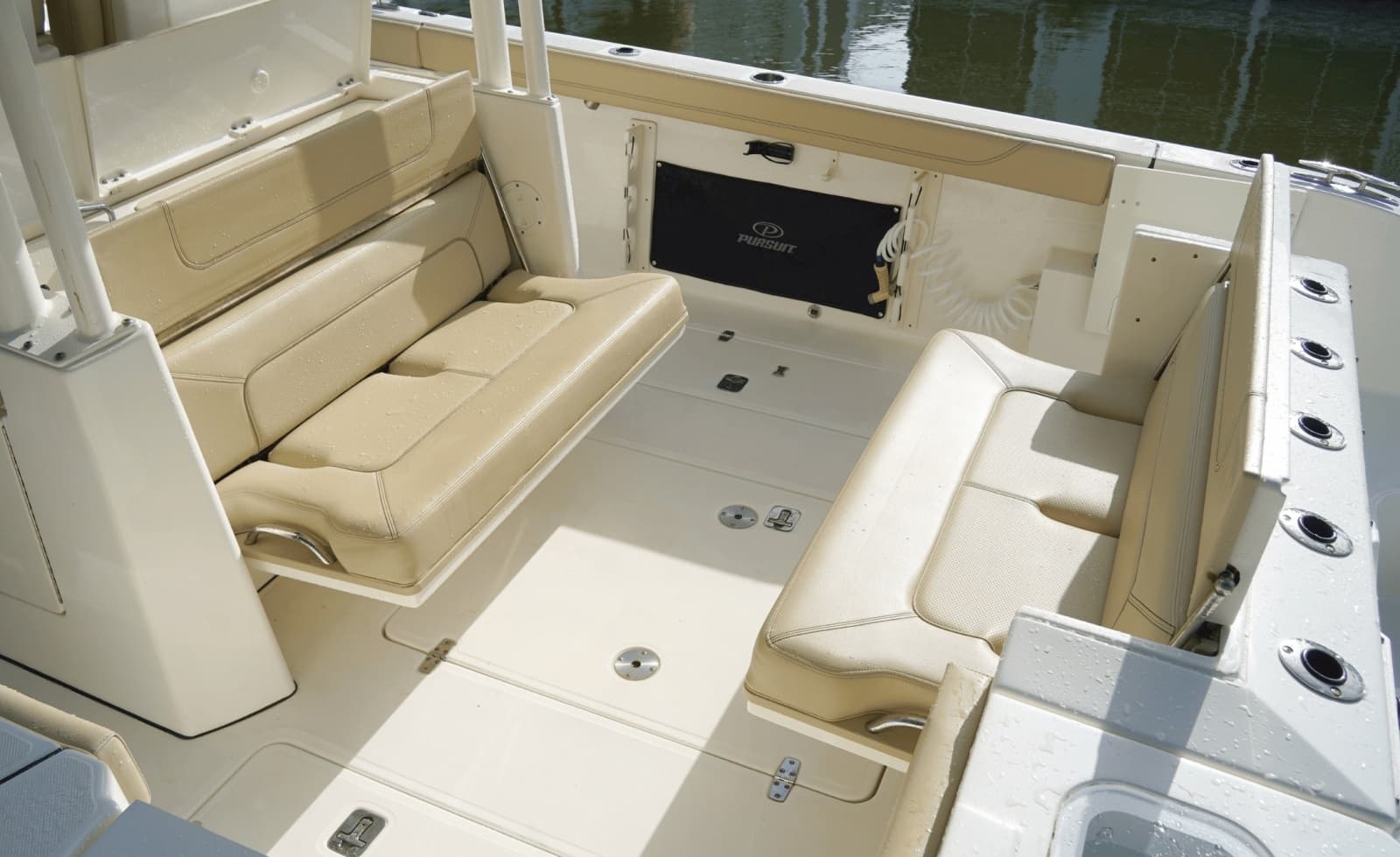 2020 Pursuit S328 - Photo 17