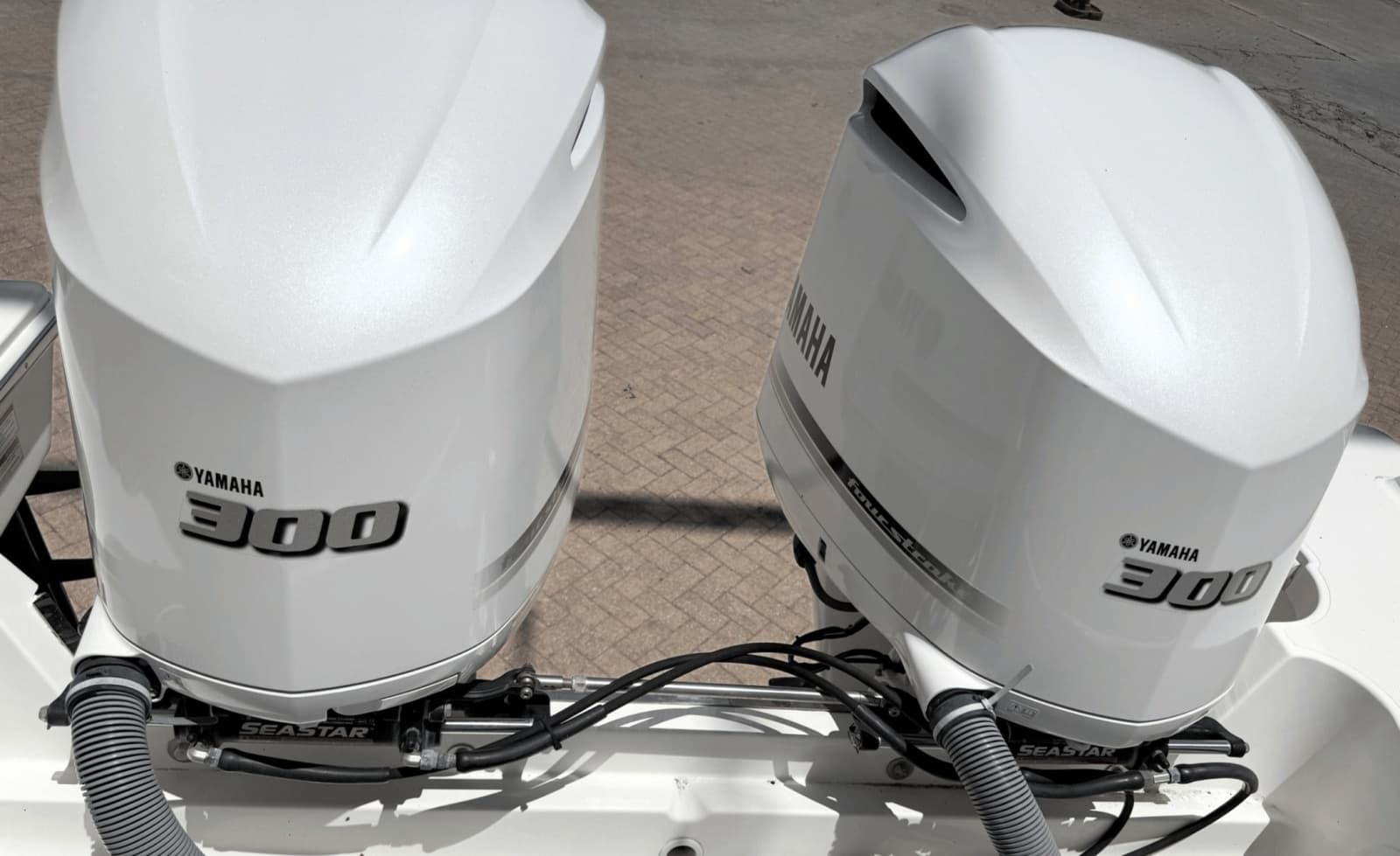 2020 Pursuit S328 - Photo 7