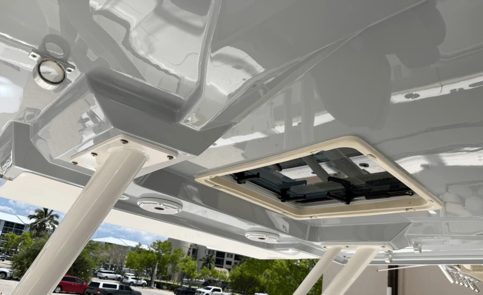 2020 Pursuit S328 - Photo 16