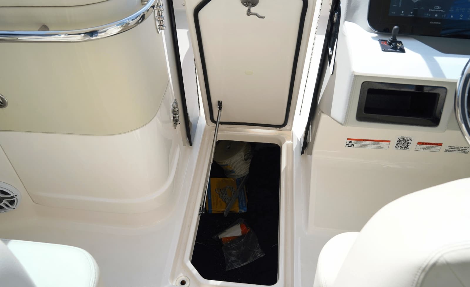 2024 Regal LX9 - Photo 45