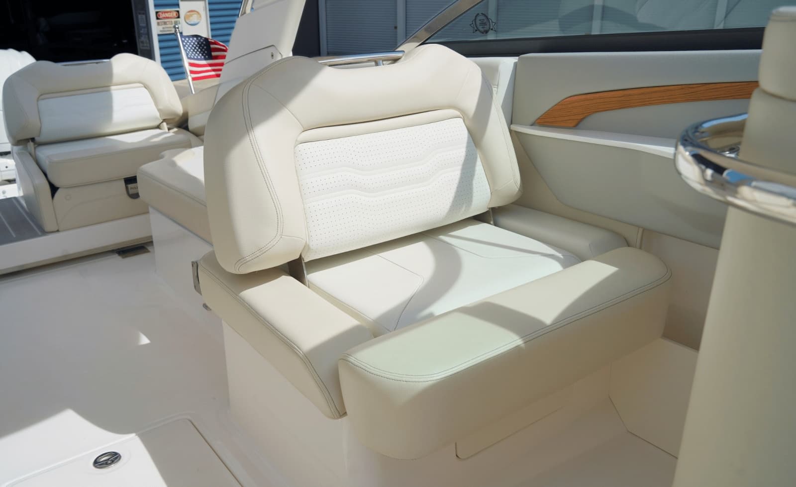 2024 Regal LX9 - Photo 38
