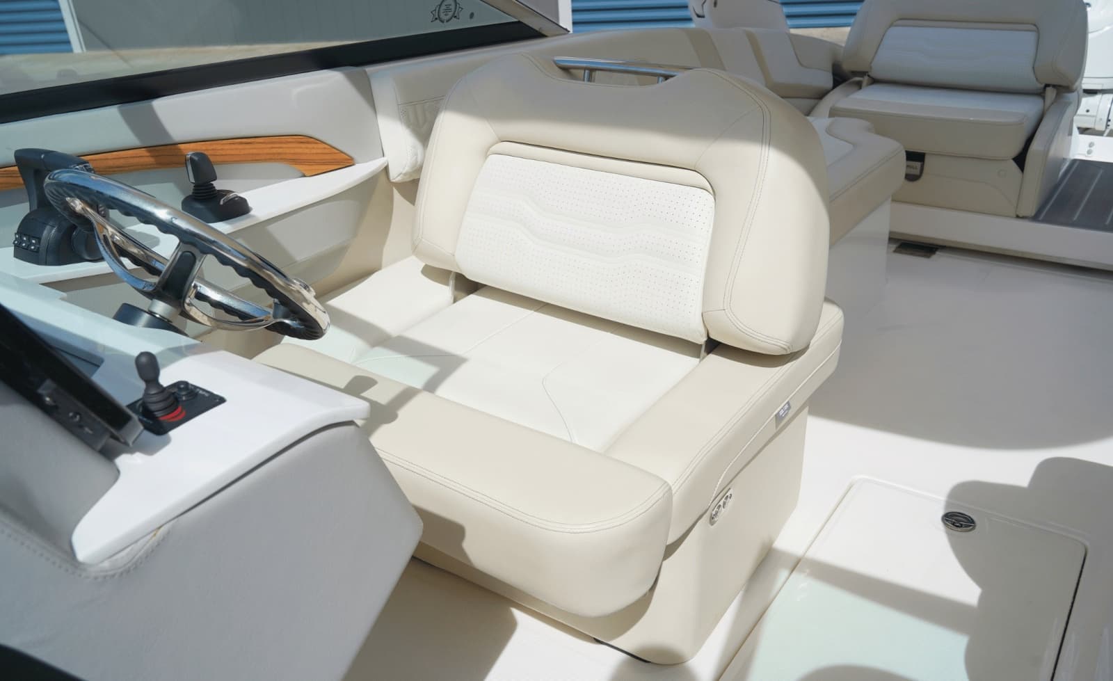 2024 Regal LX9 - Photo 37