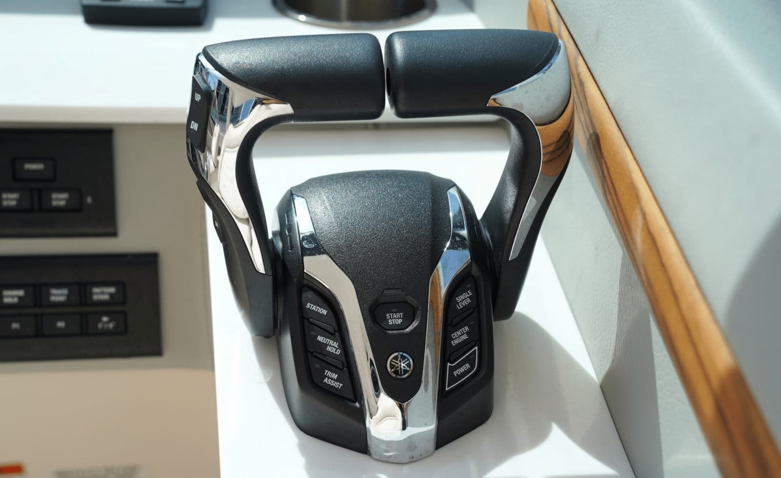 2024 Regal LX9 - Photo 25