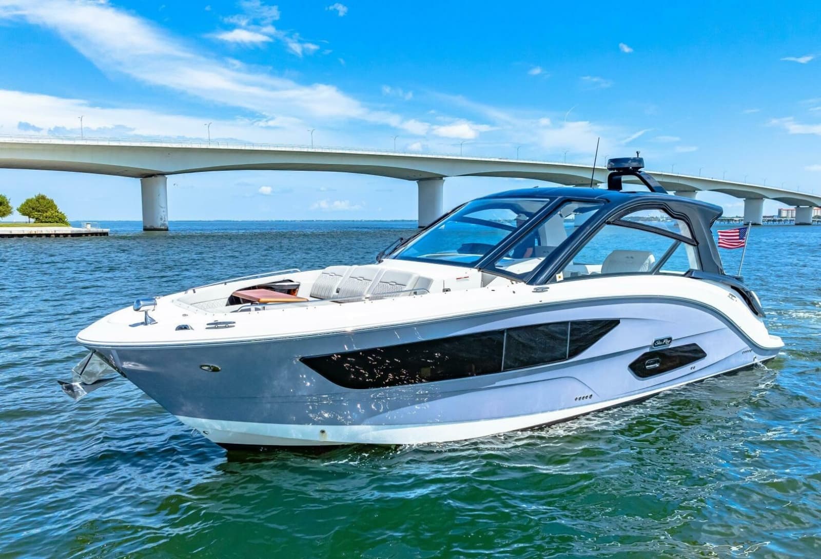 2022 Sea Ray 370 Sundancer - Photo 53