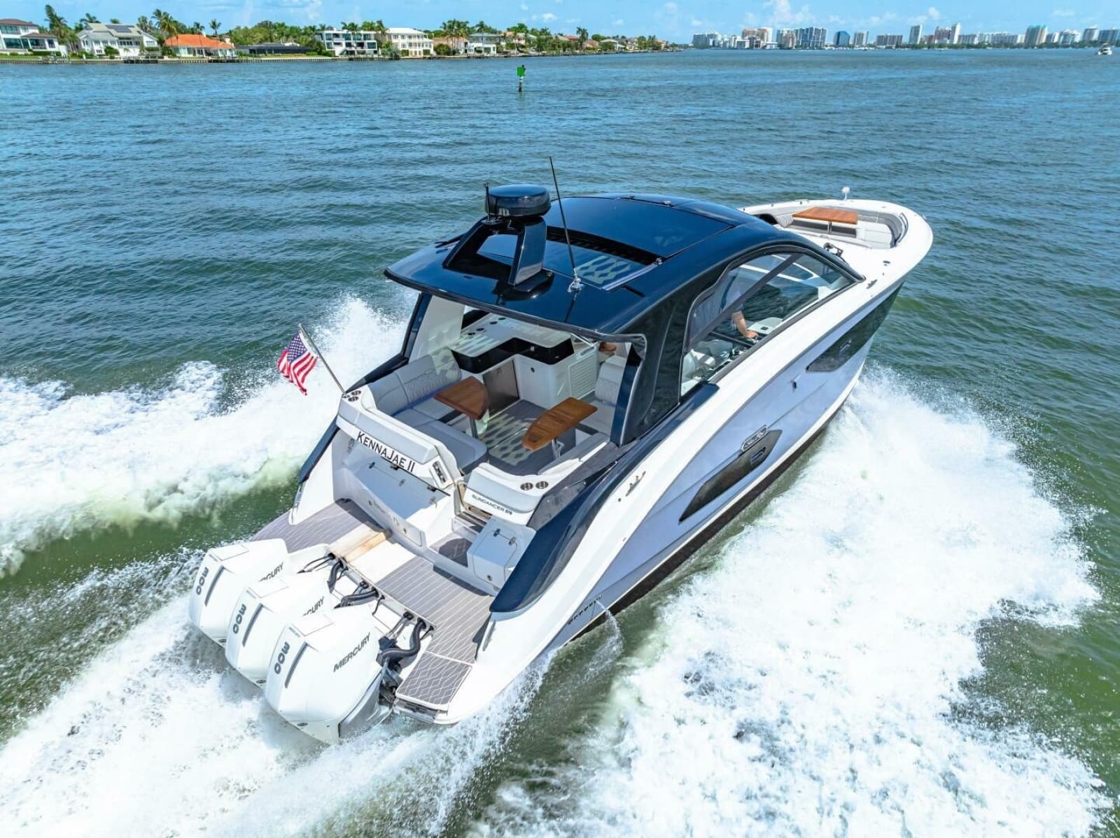 2022 Sea Ray 370 Sundancer - Photo 58
