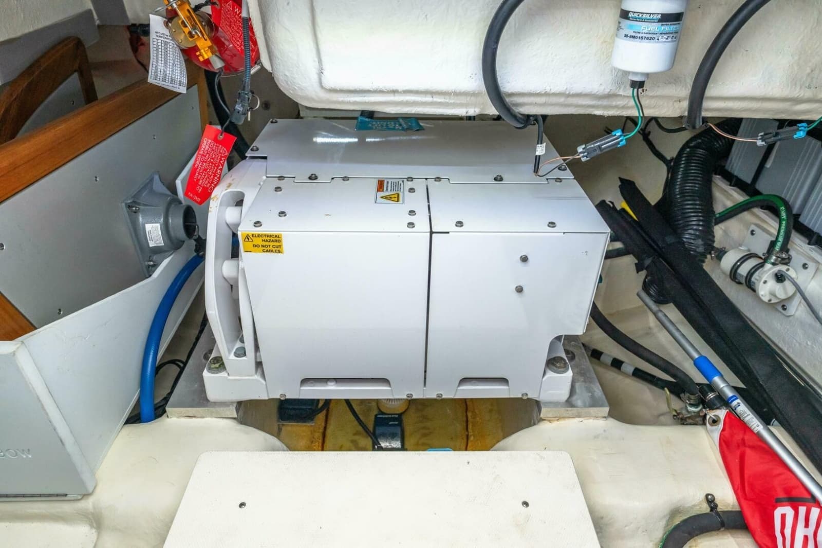 2022 Sea Ray 370 Sundancer - Photo 46