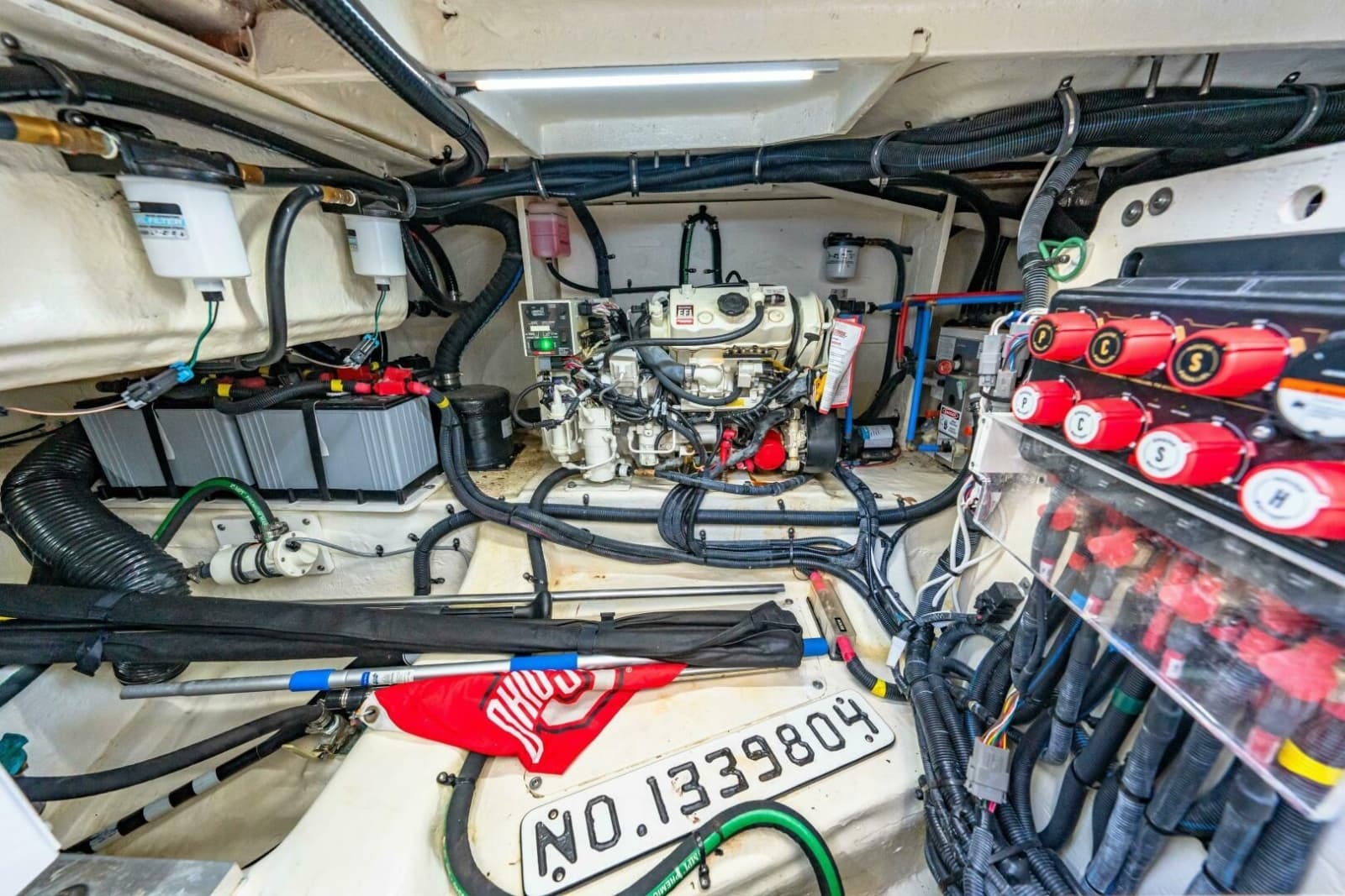 2022 Sea Ray 370 Sundancer - Photo 43