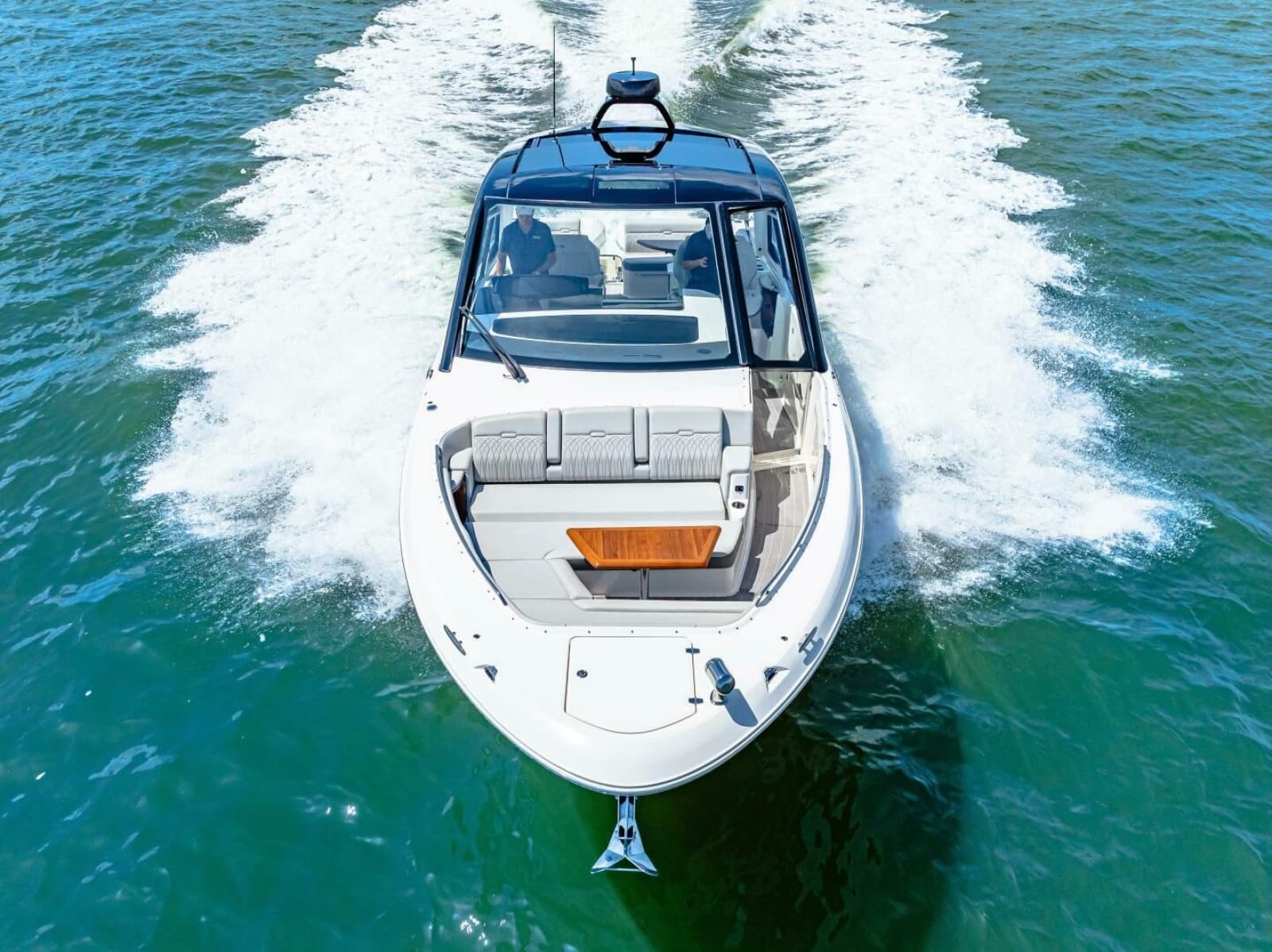 2022 Sea Ray 370 Sundancer - Photo 56