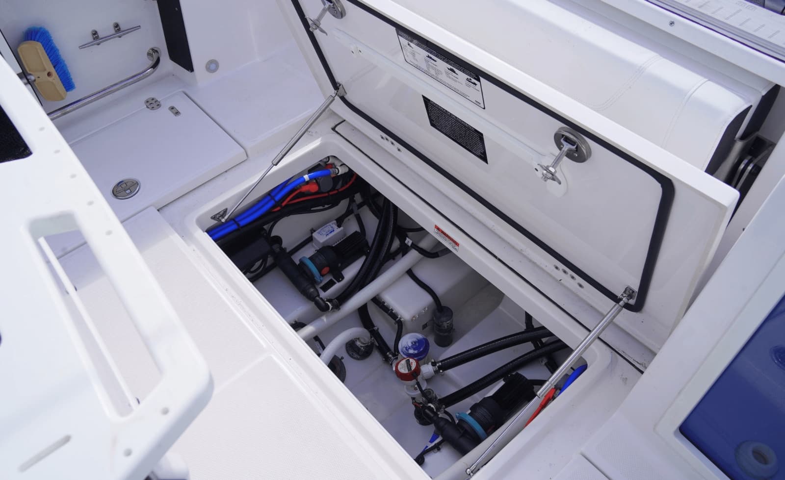 2025 Blackfin 272CC - Photo 26