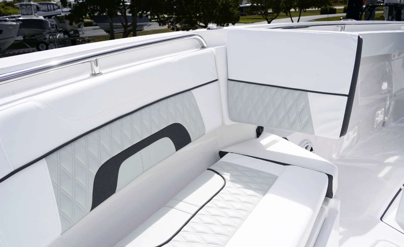 2025 Blackfin 272CC - Photo 35