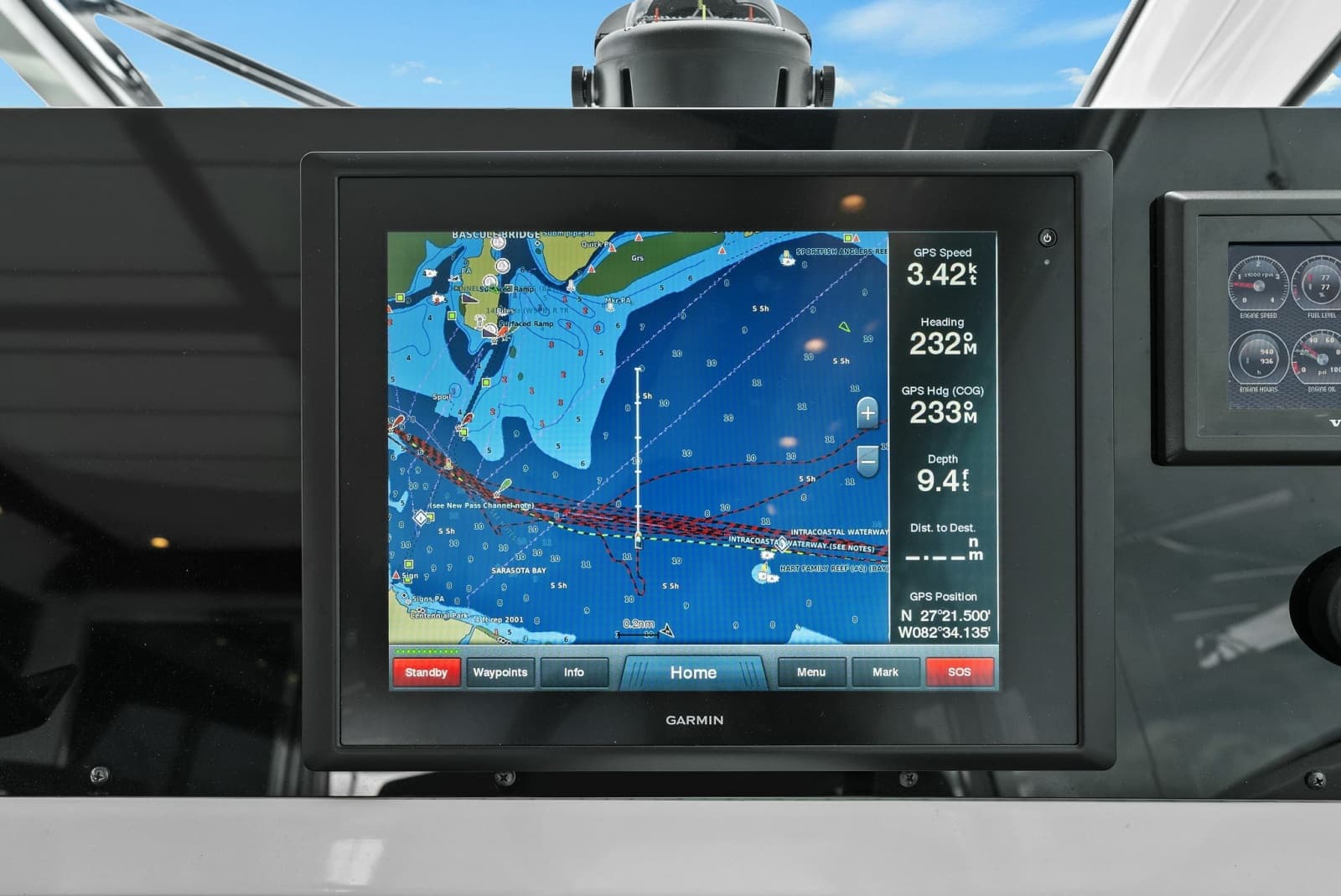 2014 Cruisers Yachts 48 Cantius - Photo 10