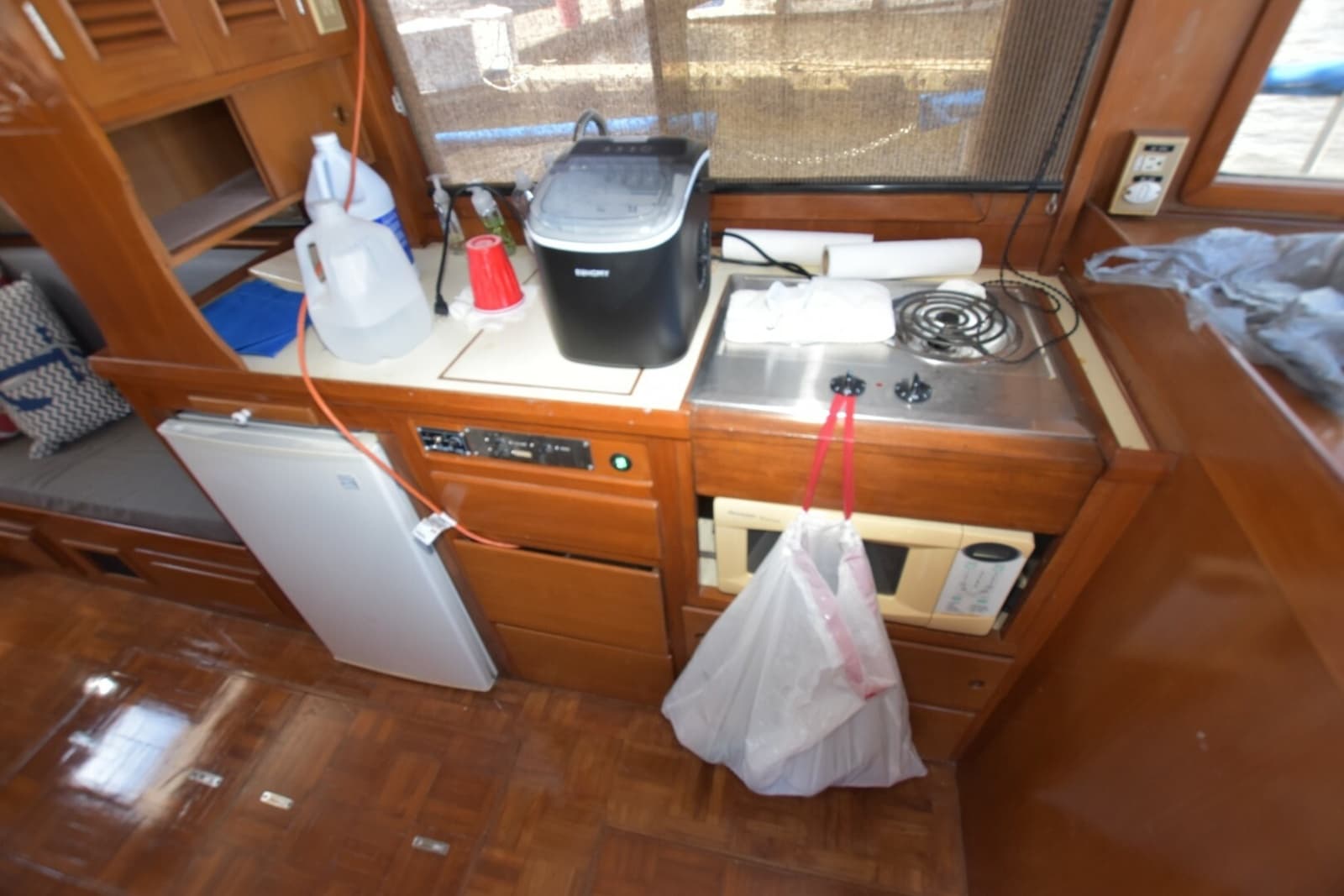 1988 Marine Trader  - Photo 15