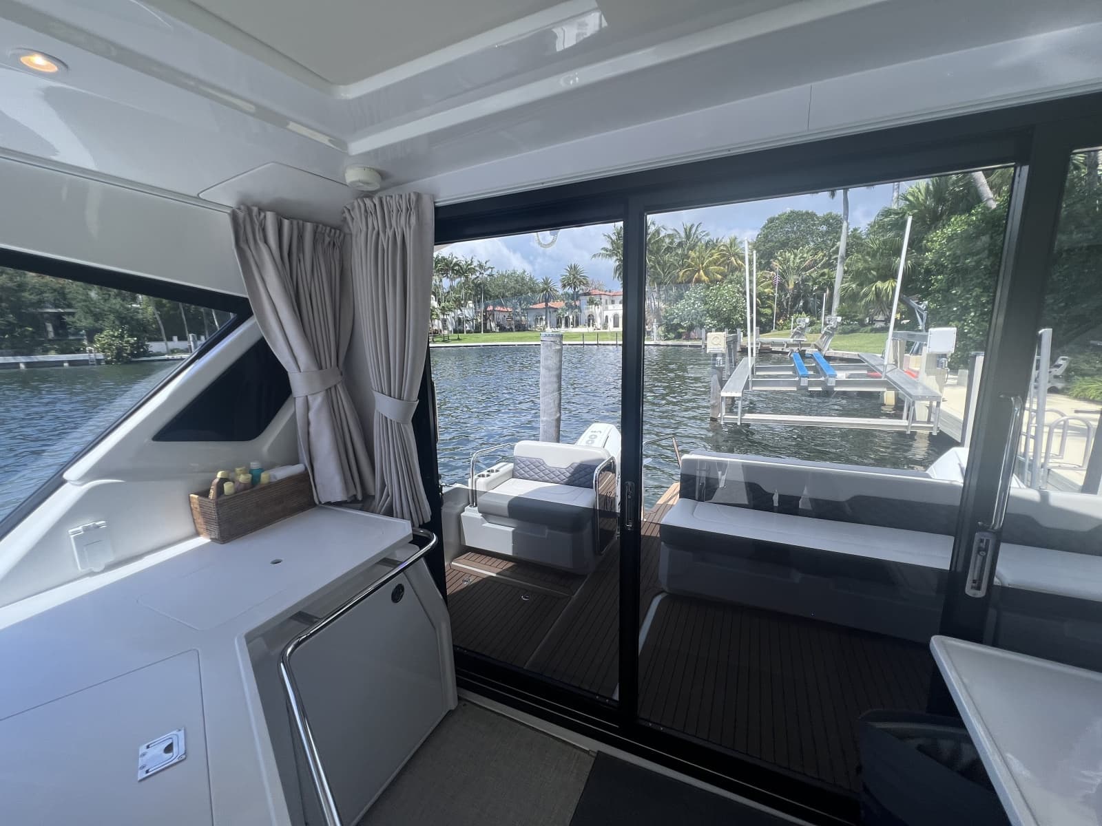 2025 Aquila 36 Sport - Photo 11