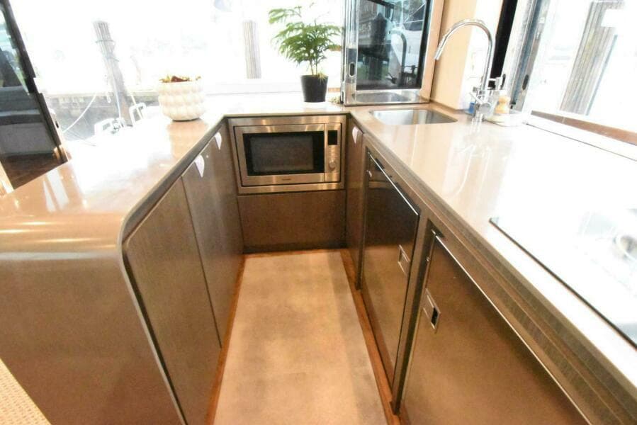 2024 Okean 52 Flybridge - Photo 12