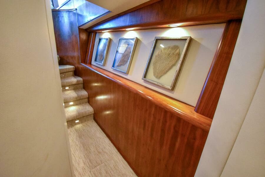 1991 Monterey 65 Convertible Custom Sportfish - Photo 14