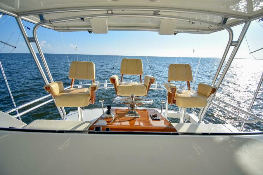 1991 Monterey 65 Convertible Custom Sportfish - Photo 5