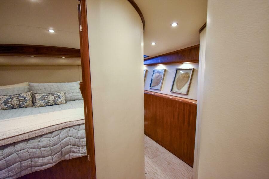 1991 Monterey 65 Convertible Custom Sportfish - Photo 24