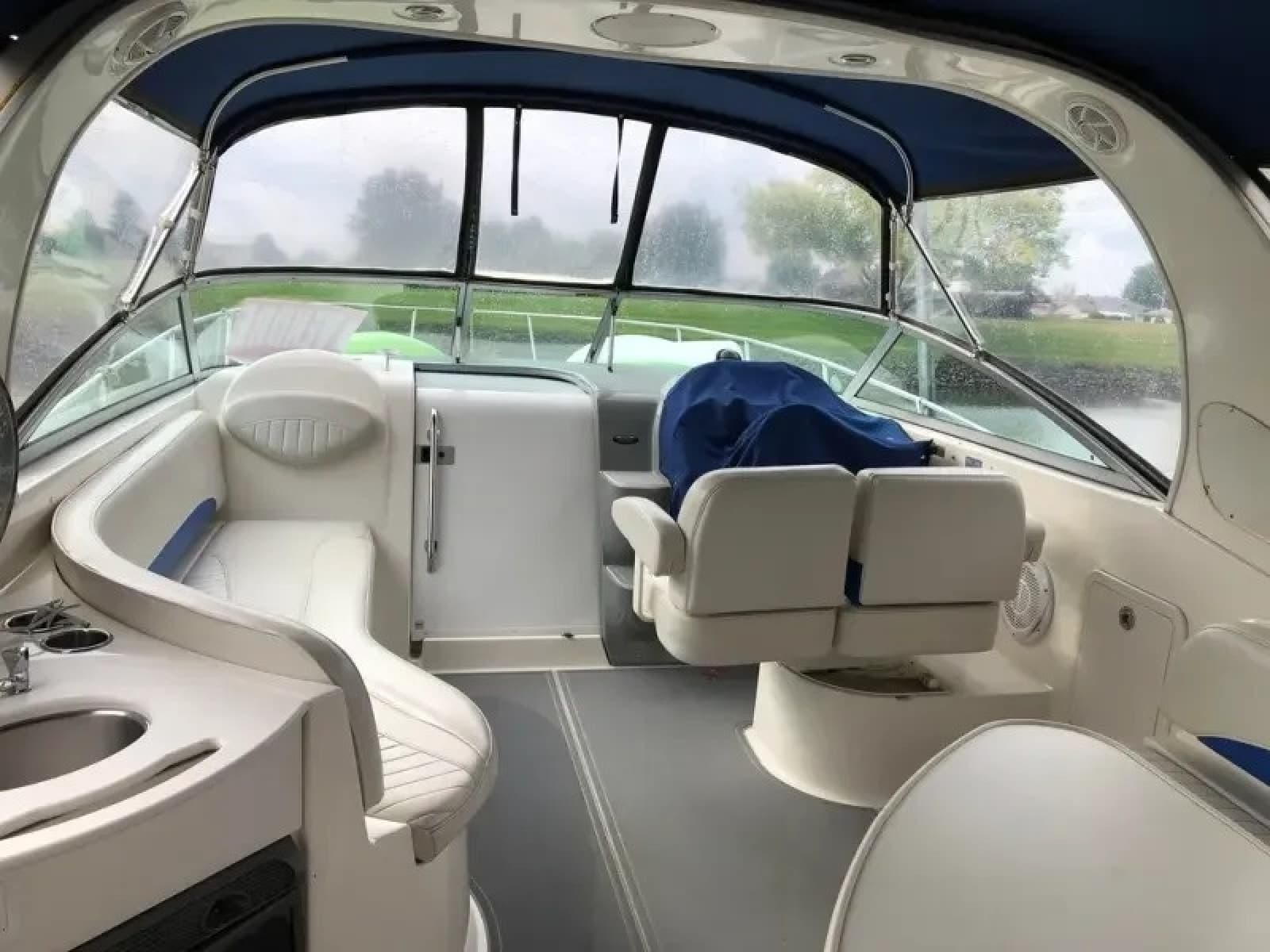 2006 Bayliner 325 - Photo 9