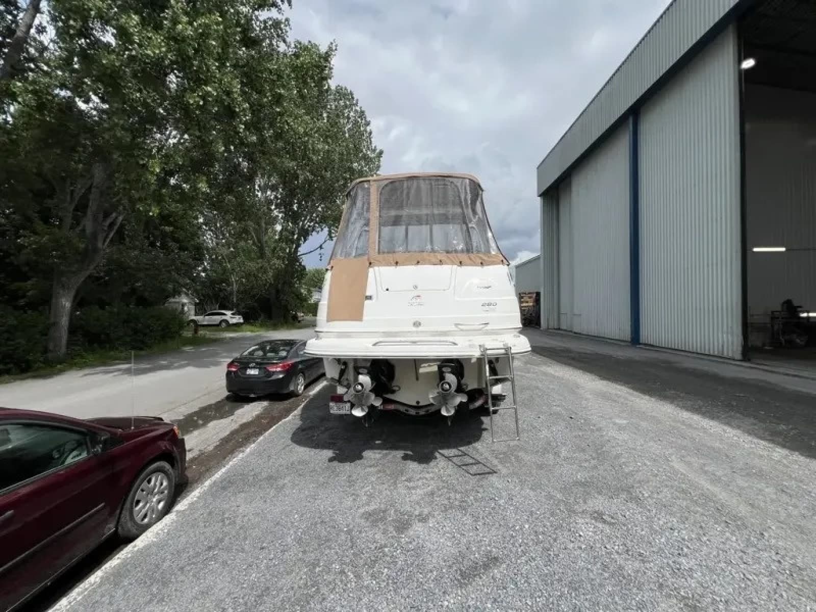2013 Chaparral 290 Signature - Photo 3