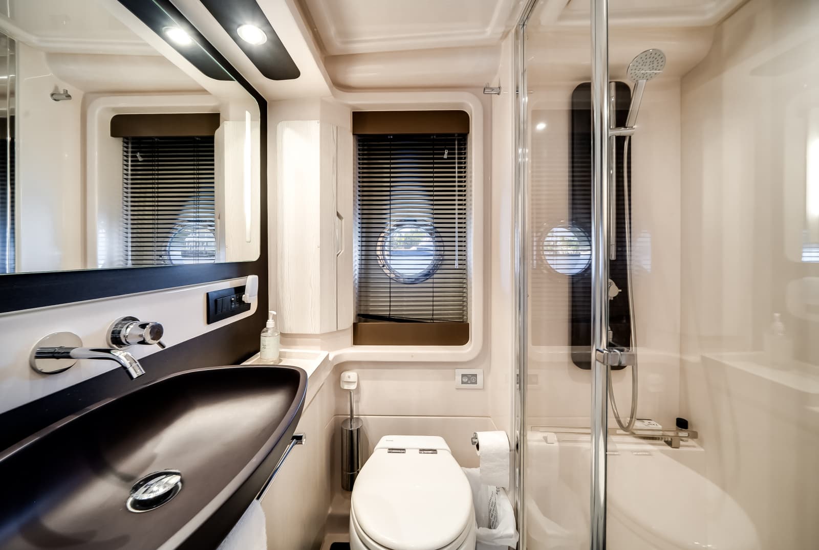 2021 Azimut 50 FLY - Photo 58