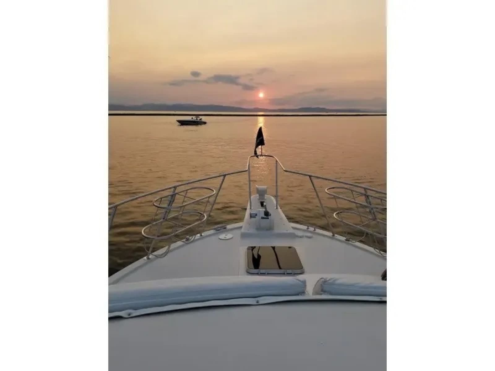 1989 Chris-Craft Catalina 381 - Photo 6