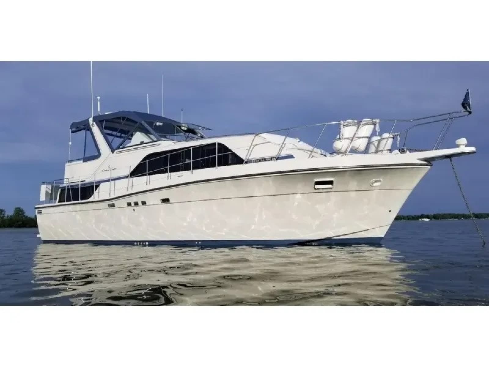 1989 Chris-Craft Catalina 381 - Photo 1