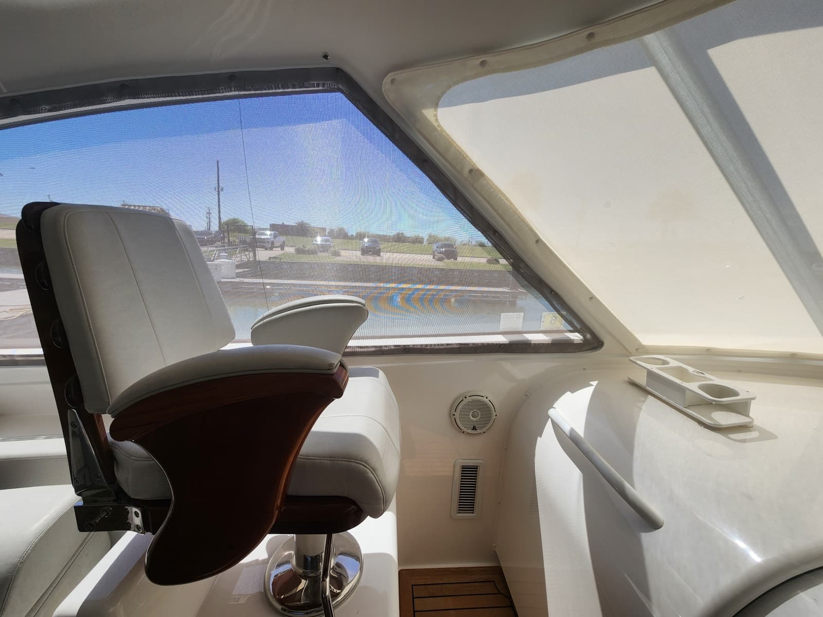 2018 Viking 48 Sport Tower - Photo 6
