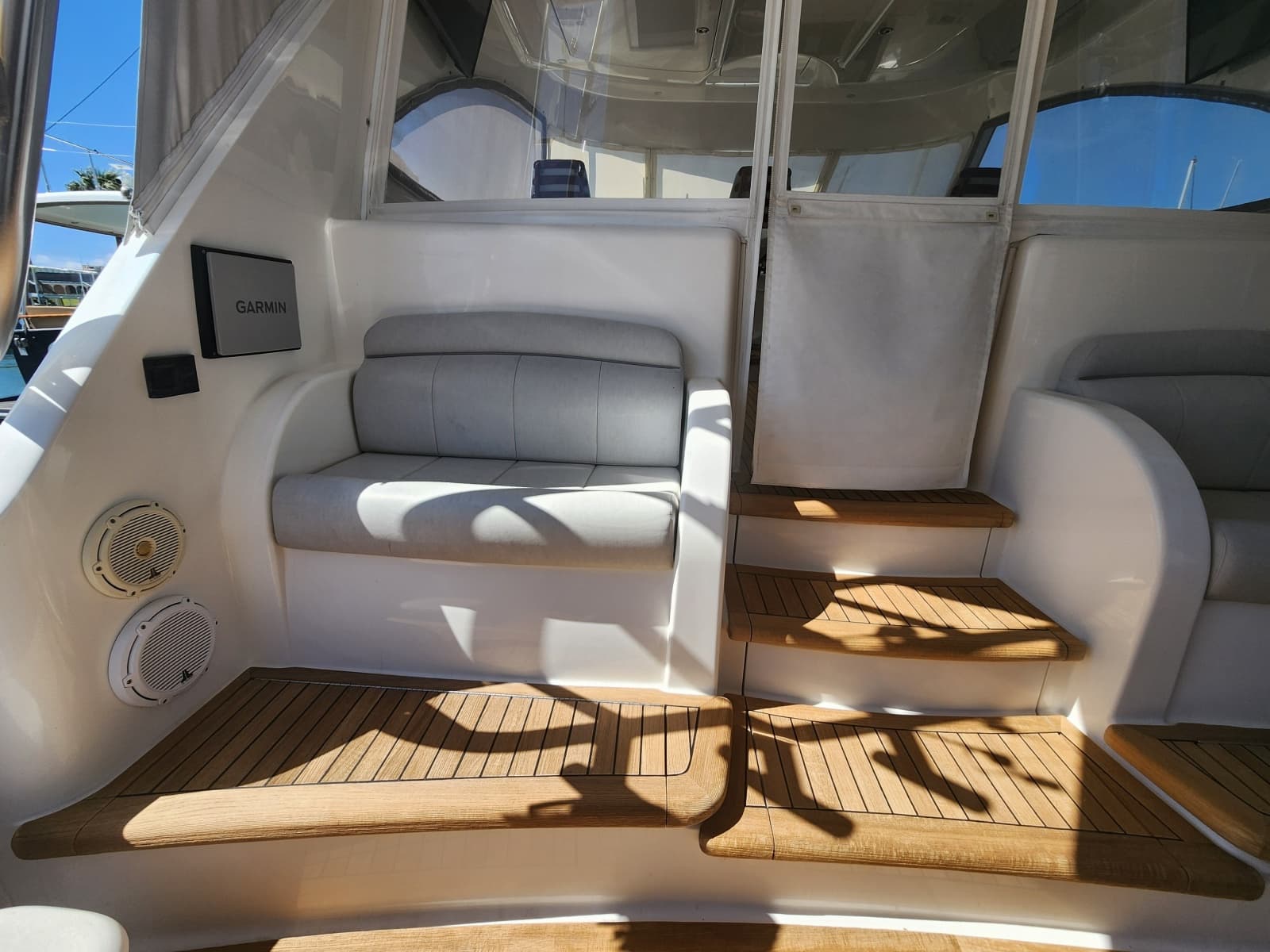 2018 Viking 48 Sport Tower - Photo 33