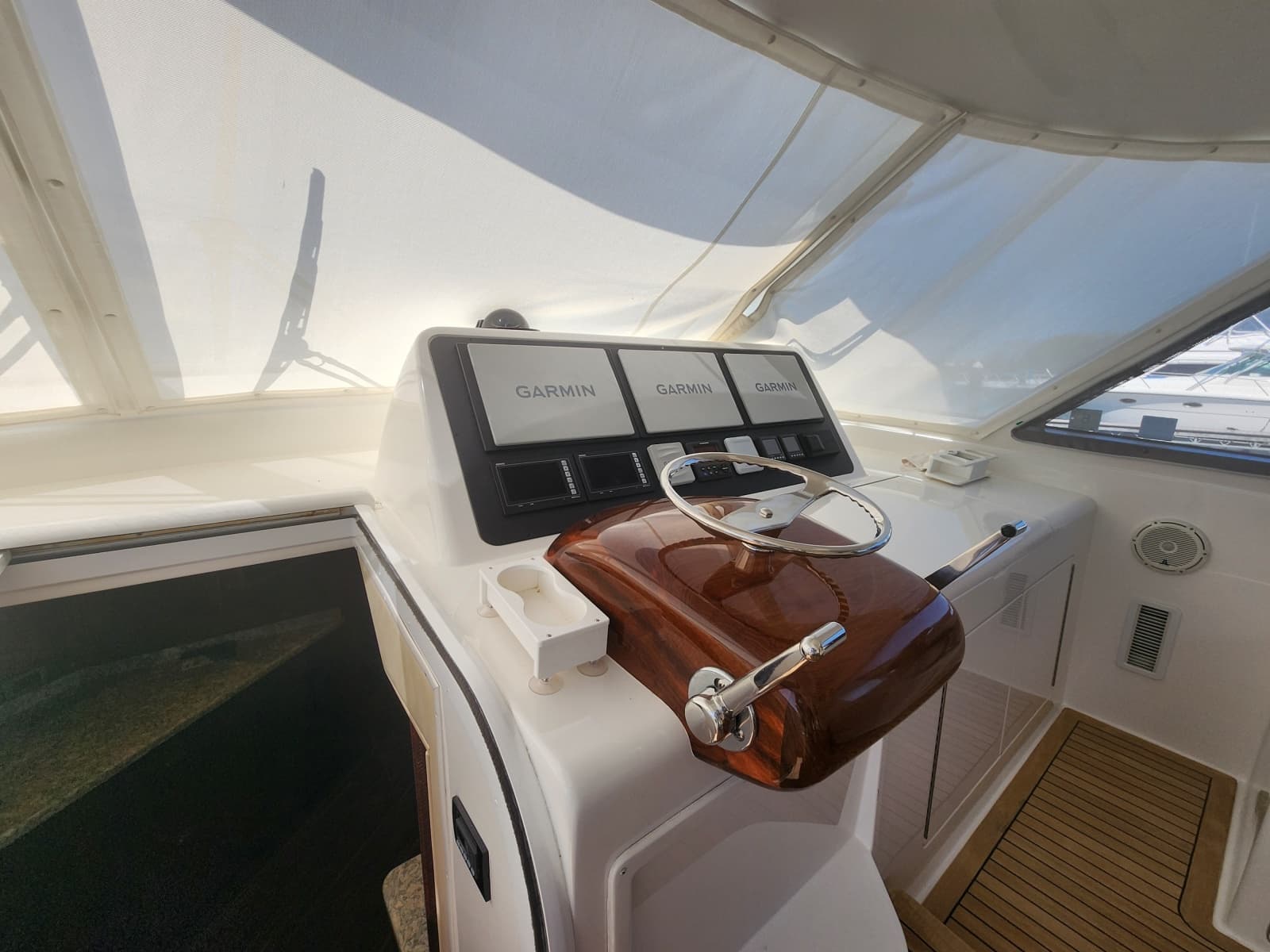 2018 Viking 48 Sport Tower - Photo 5