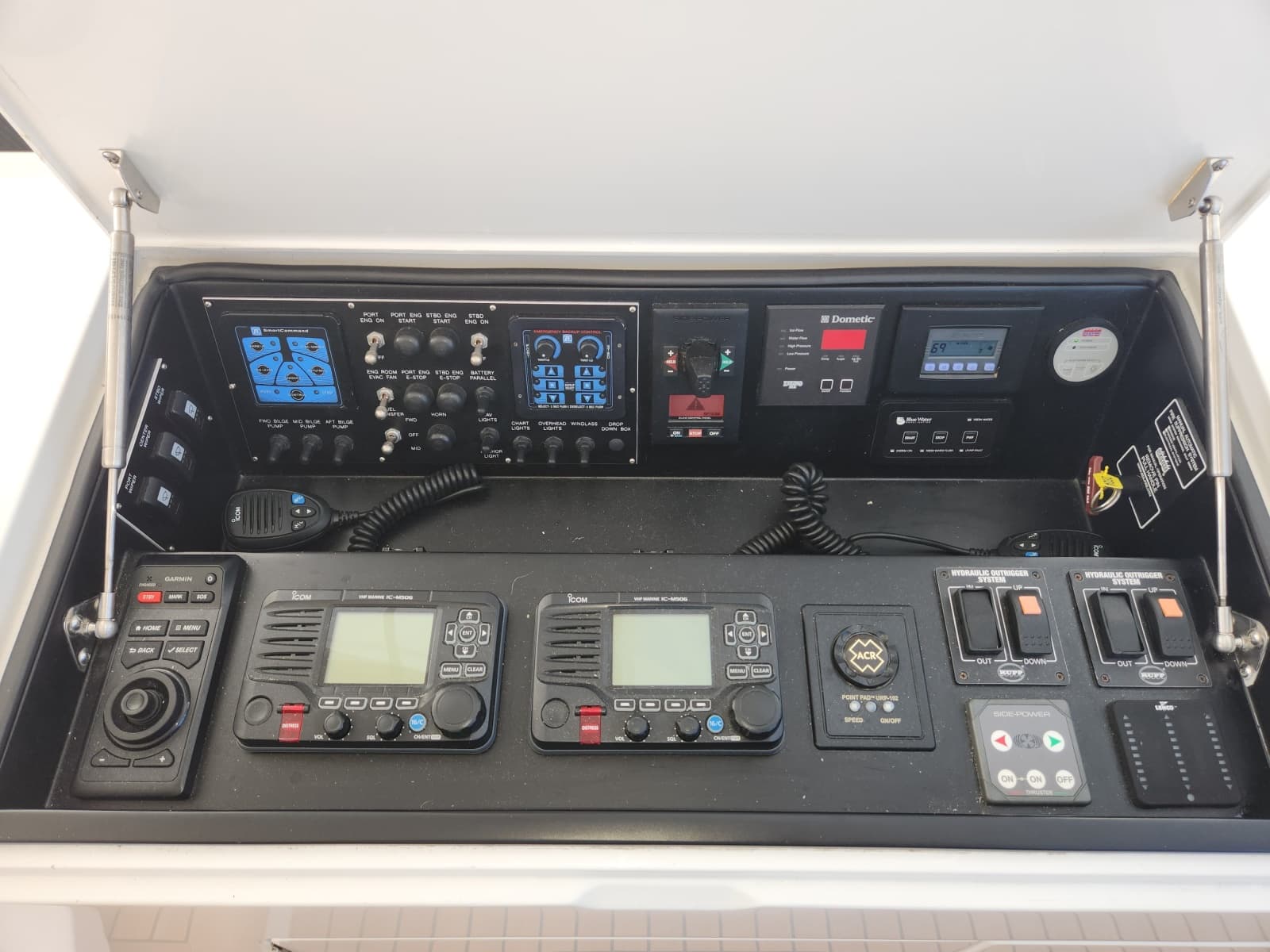 2018 Viking 48 Sport Tower - Photo 9