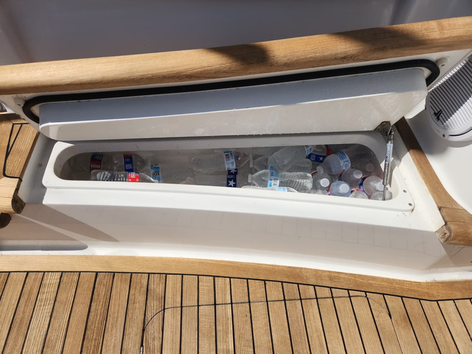 2018 Viking 48 Sport Tower - Photo 43