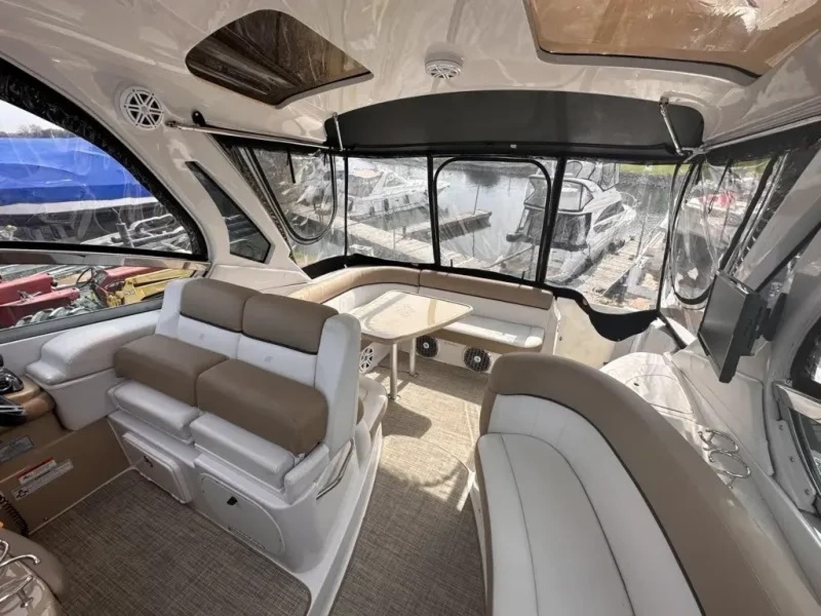 2015 Four Winns 375 Vista - Photo 6