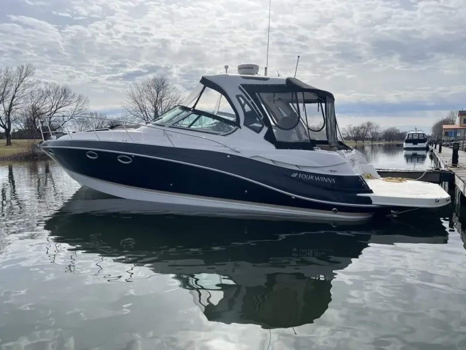 2015 Four Winns 375 Vista - Photo 1
