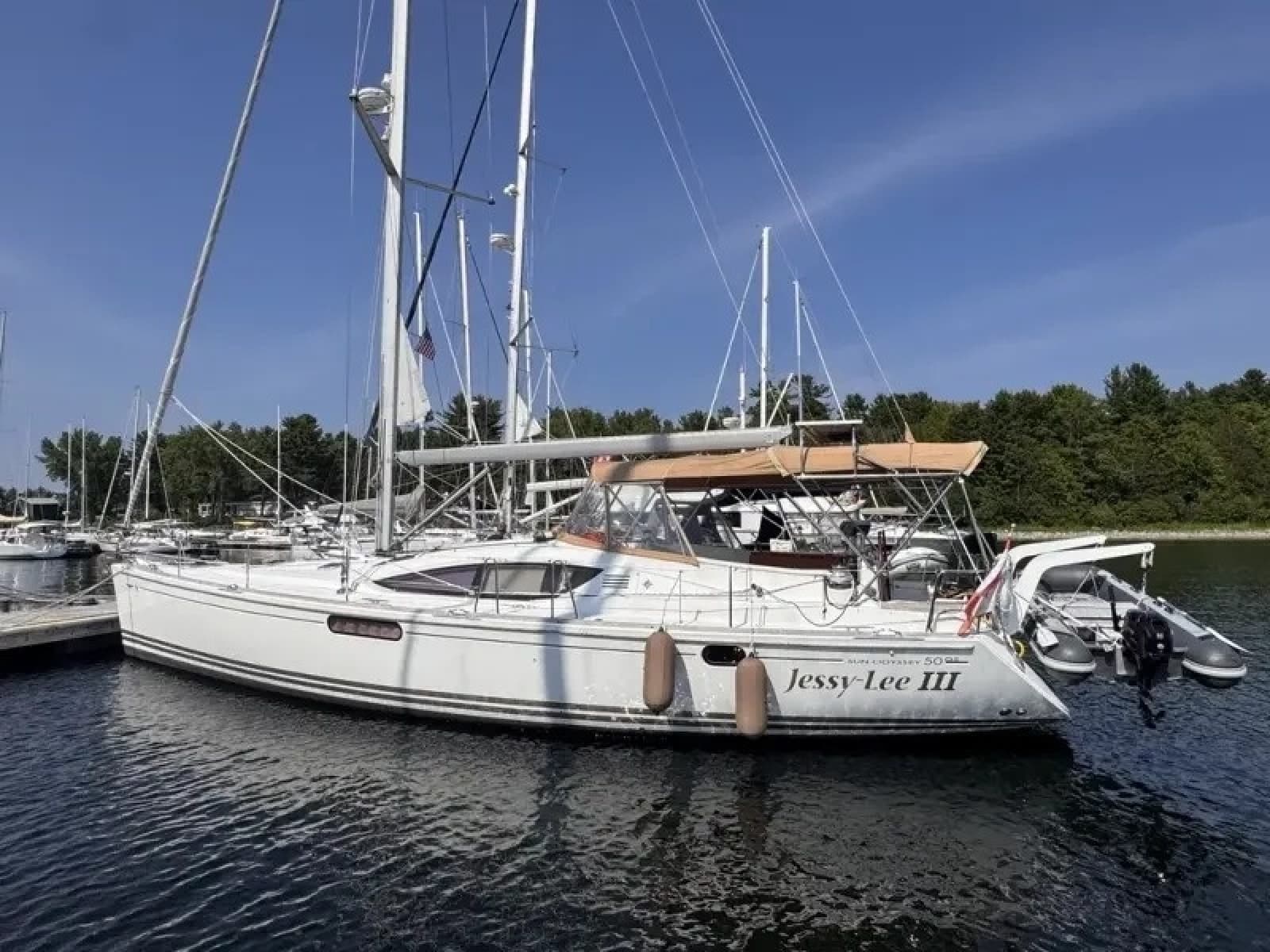 2011 Jeanneau 50 Deck Saloon - Photo 1