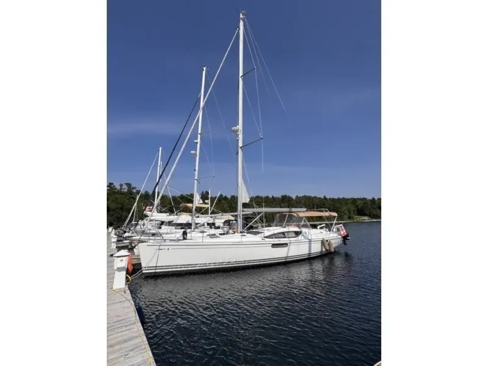 2011 Jeanneau 50 Deck Saloon - Photo 6