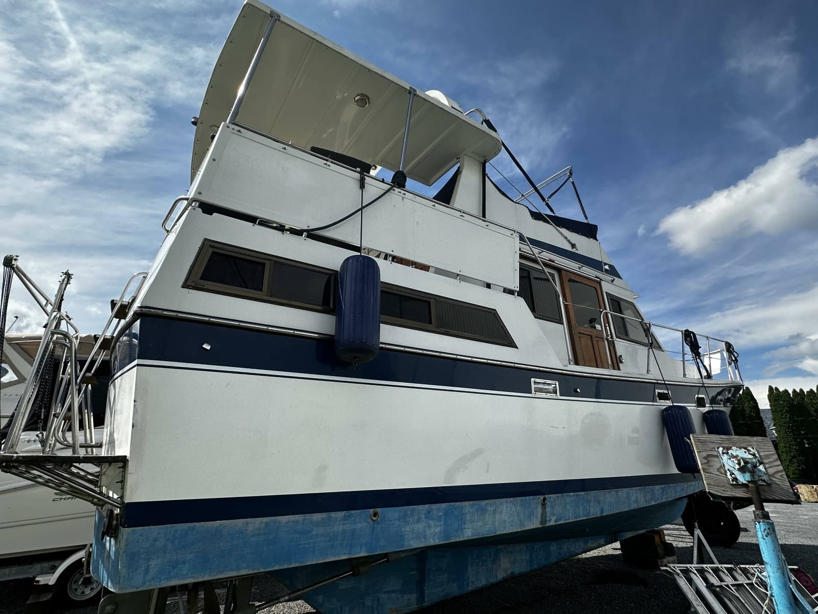 1990 Marine Trader  - Photo 4