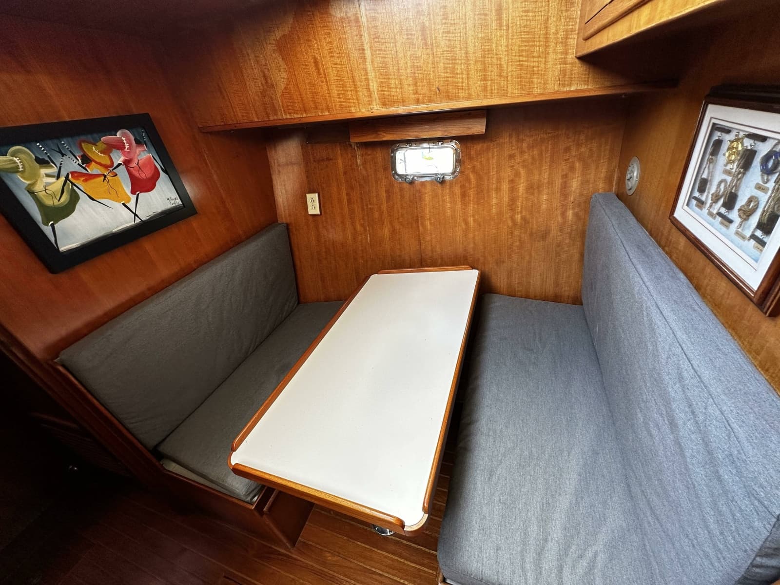 1990 Marine Trader  - Photo 13