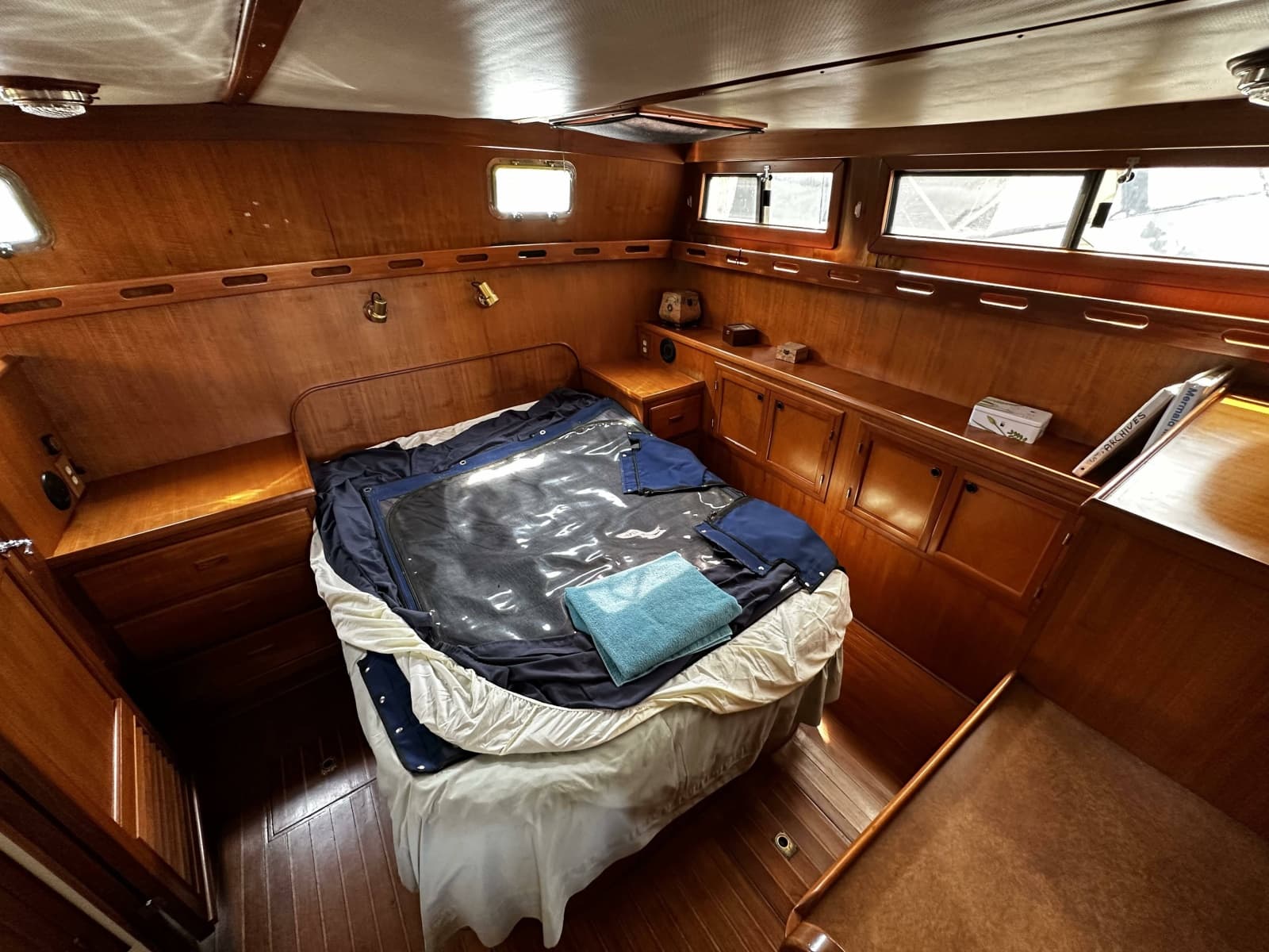 1990 Marine Trader  - Photo 30