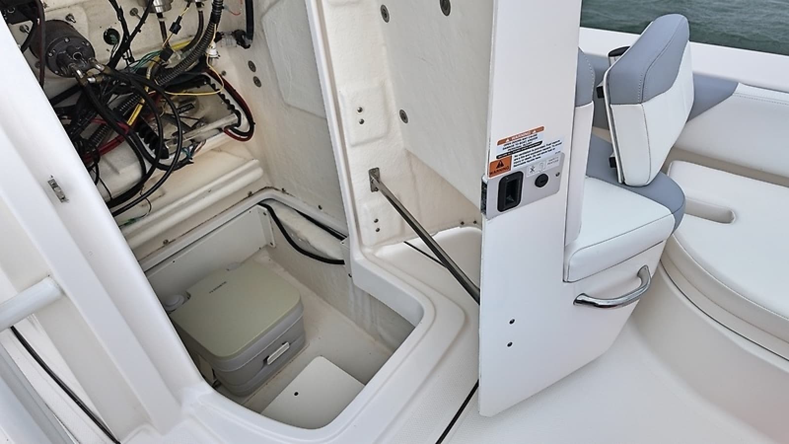 2021 Robalo 246 Cayman SD - Photo 40